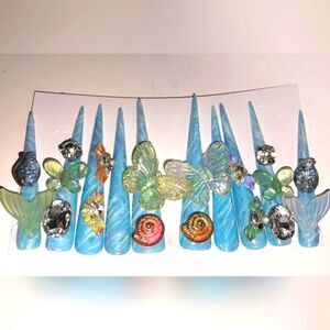 Hand crafted custom luminous 10pc XL stiletto acrylic press on nails sz medium
